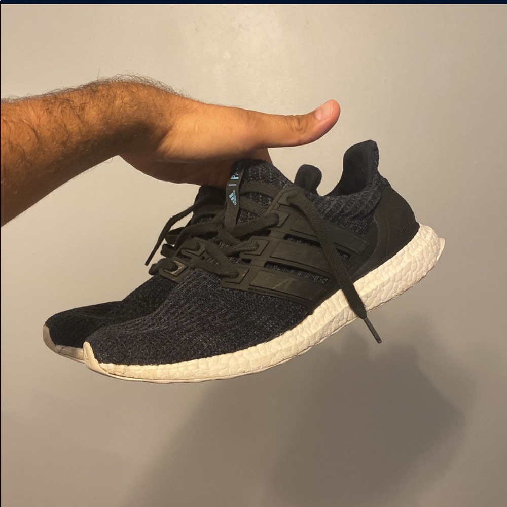 Adidas - Ultra boost - Parley (Navy / White)